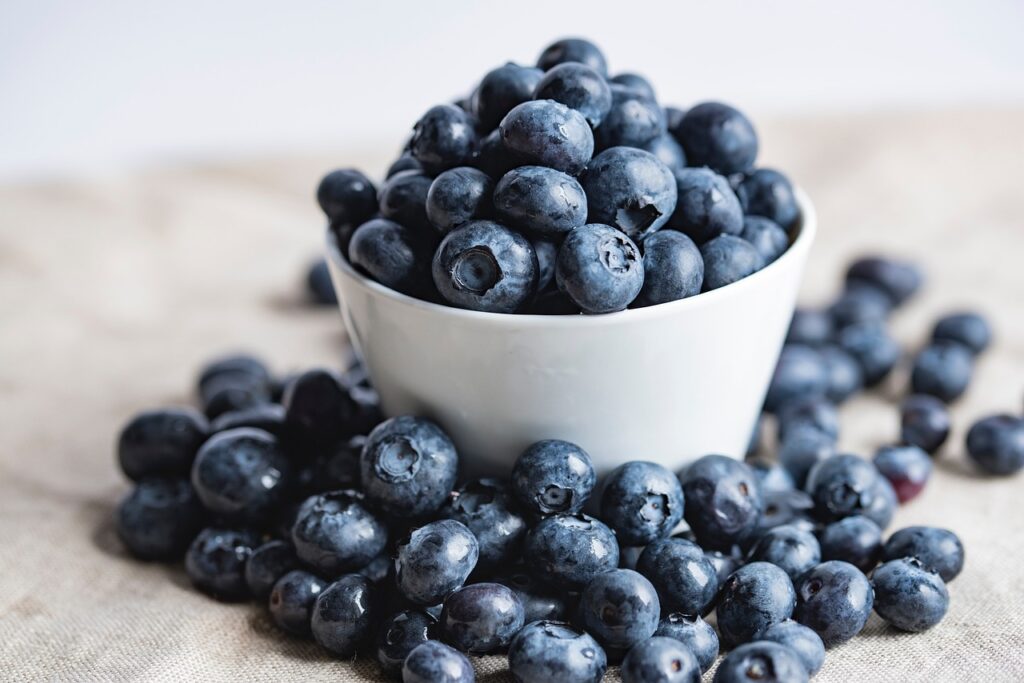 Antioxidants for youthful skin